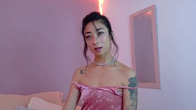 Snapshot of oishii_ambar chatting on 02-18-25, 02:16 oishii ambar online show from 02-18-25, 02:16