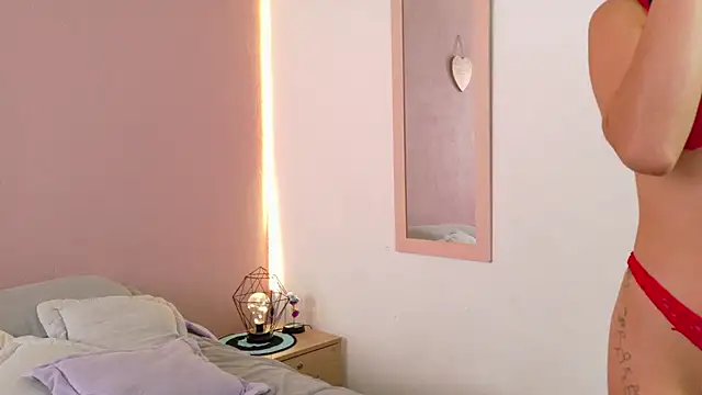 Snapshot of oishii_ambar chatting on 03-04-25, 03:15 oishii ambar online show from 03-04-25, 03:15