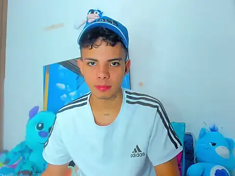 Alessandro 1610 online show from 03-13-25, 02:01