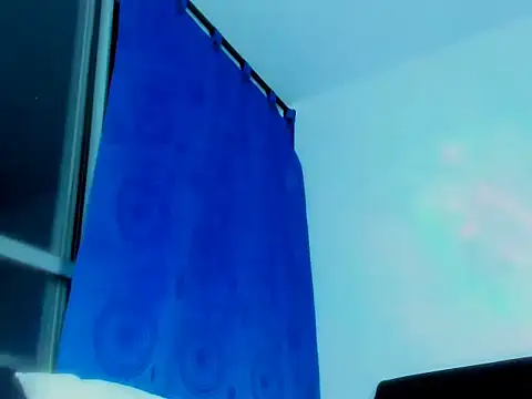 Snapshot of Alessandro_1610 chatting on 09-27-25, 07:02 Alessandro 1610 online show from 09-27-25, 07:02