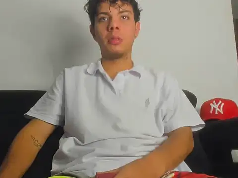 Alessandro 1610 online show from 03-03-26, 07:25