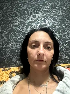 Snapshot of Miroslava1247 chatting on 11-17-25, 05:41 Miroslava1247 online show from 11-17-25, 05:41