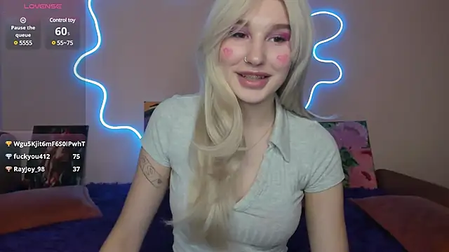 EvelinaLuu online show from 02-28-25, 07:37