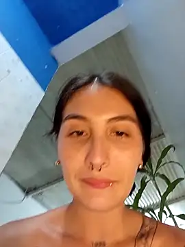 single mother indecent online show from 04-10-26, 10:36