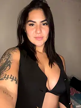 GISSALEXX online show from 10-28-25, 06:28