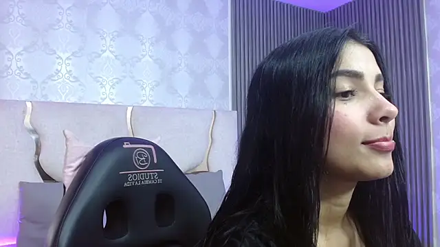 Snapshot of Gaby_tay1 chatting on 11-07-25, 03:39 Gaby tay1 online show from 11-07-25, 03:39