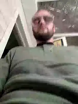 Snapshot of gronammo85 chatting on 02-08-25, 09:15 gronammo85 online show from 02-08-25, 09:15