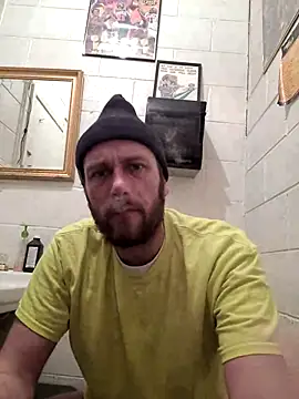 Snapshot of gronammo85 chatting on 03-06-25, 06:37 gronammo85 online show from 03-06-25, 06:37