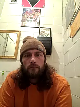 Snapshot of gronammo85 chatting on 03-19-25, 03:51 gronammo85 online show from 03-19-25, 03:51