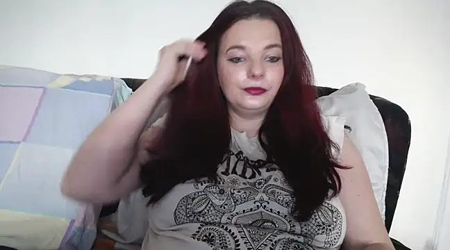 Snapshot of caty33 chatting on 02-18-25, 08:59 caty33 online show from 02-18-25, 08:59