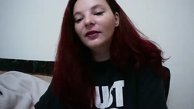 Snapshot of caty33 chatting on 03-02-25, 07:10 caty33 online show from 03-02-25, 07:10