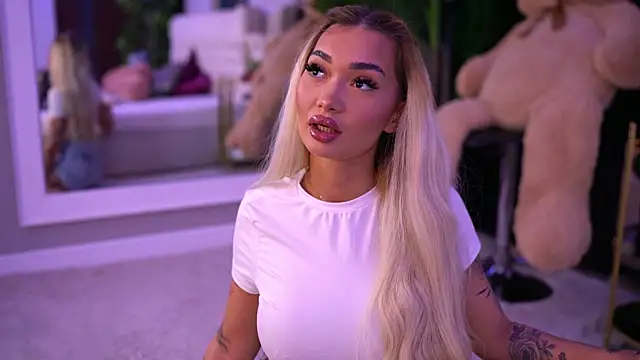 SashaFerrera online show from 09-19-25, 06:41