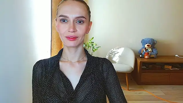 Lady Sunshine  online show from 04-13-26, 05:46