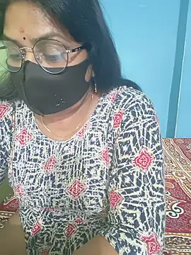 Snapshot of fuunalka chatting on 05-19-26, 01:56 fuunalka online show from 05-19-26, 01:56