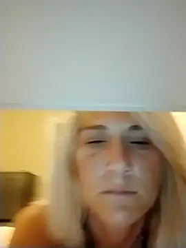 Snapshot of Skippydippy99 chatting on 09-25-25, 05:22 Skippydippy99 online show from 09-25-25, 05:22