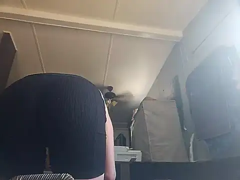 ShysluutGia online show from 02-08-25, 07:05