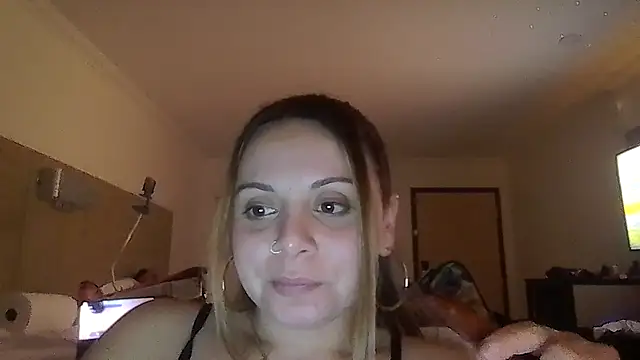 ShysluutGia online show from 04-23-26, 04:35