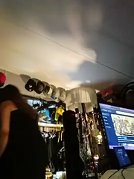 ShysluutGia online show from 07-27-26, 04:41