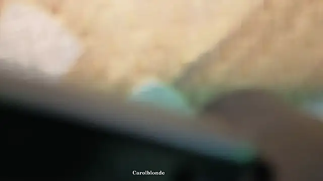 Carolblonde online show from 04-18-26, 04:38