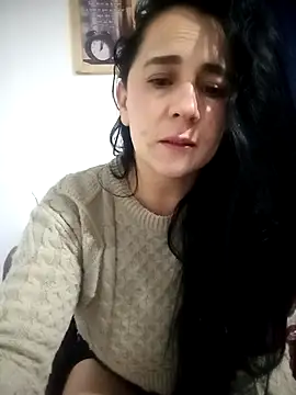 Snapshot of Alanna_11 chatting on 10-09-25, 03:48 Alanna 11 online show from 10-09-25, 03:48