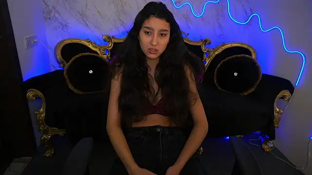 Snapshot of CharmMocco chatting on 03-16-25, 07:15 CharmMocco online show from 03-16-25, 07:15