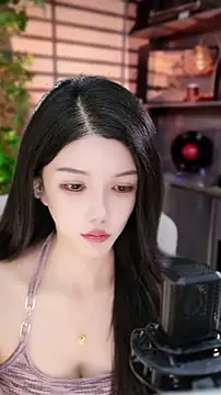 Snapshot of vv-77 chatting on 09-19-25, 05:13 vv-77 online show from 09-19-25, 05:13