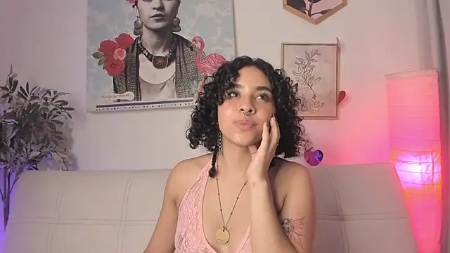 Dhalila  online show from 02-23-25, 04:28