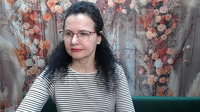 Miroslava Happi online show from 04-26-26, 05:49