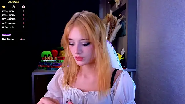 Snapshot of Hisoka_akerley chatting on 09-19-25, 04:40 Hisoka akerley online show from 09-19-25, 04:40