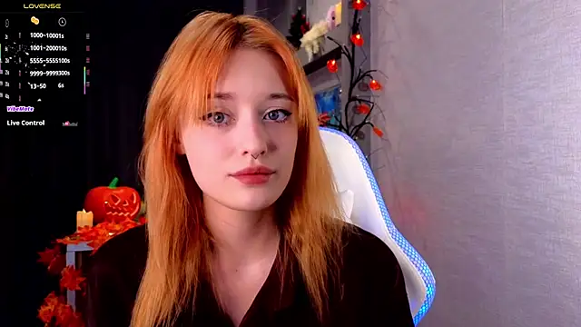 Snapshot of Hisoka_akerley chatting on 10-24-25, 05:42 Hisoka akerley online show from 10-24-25, 05:42