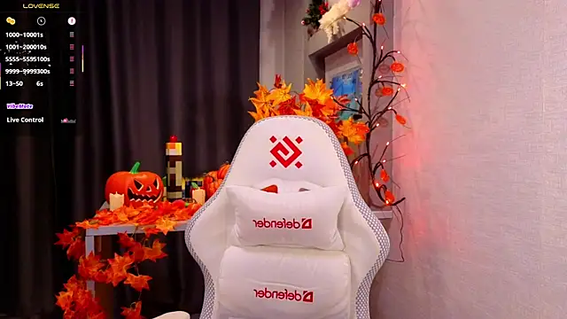 Snapshot of Hisoka_akerley chatting on 10-25-25, 06:35 Hisoka akerley online show from 10-25-25, 06:35