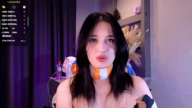 Hisoka akerley online show from 07-24-26, 03:48