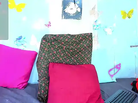 Snapshot of corynatayler chatting on 03-07-26, 10:07 corynatayler online show from 03-07-26, 10:07