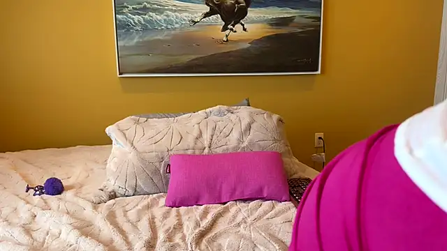 MrsJanetM online show from 02-16-25, 02:00