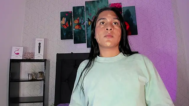 Selena fox7 online show from 10-04-25, 05:05