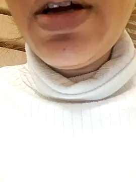 Snapshot of sexy_beauty22 chatting on 02-07-25, 09:48 sexy beauty22 online show from 02-07-25, 09:48