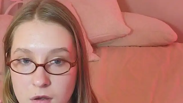 Snapshot of Saint_Vicious chatting on 02-08-25, 09:46 Saint Vicious online show from 02-08-25, 09:46