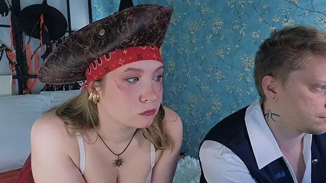 Snapshot of Saint_Vicious chatting on 10-31-25, 08:21 Saint Vicious online show from 10-31-25, 08:21