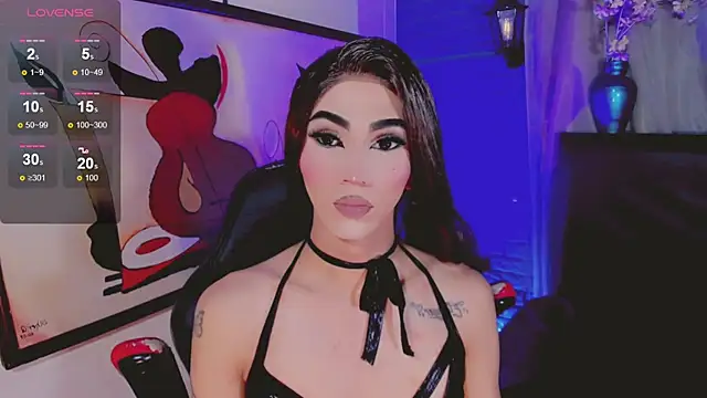 emelly horny  online show from 04-25-26, 07:22