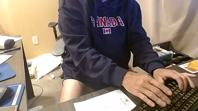 Snapshot of olderandwiser2 chatting on 11-08-25, 04:56 olderandwiser2 online show from 11-08-25, 04:56