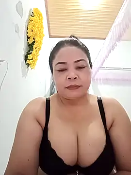 Baby-bigtits2024 online show from 03-09-25, 01:26