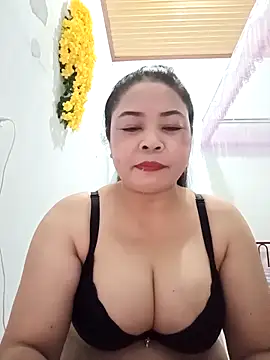 Baby-bigtits2024 online show from 03-14-25, 12:40