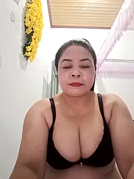 Baby-bigtits2024 online show from 03-15-25, 12:56