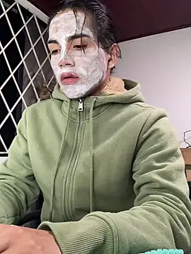 Snapshot of shadowsofgarden chatting on 02-20-25, 03:23 shadowsofgarden online show from 02-20-25, 03:23