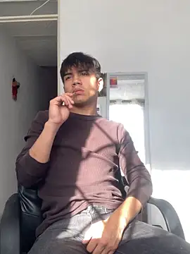 Snapshot of shadowsofgarden chatting on 12-13-25, 08:36 shadowsofgarden online show from 12-13-25, 08:36