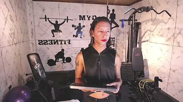 Snapshot of Georgina_Palacios_ chatting on 11-11-25, 03:50 Georgina Palacios online show from 11-11-25, 03:50