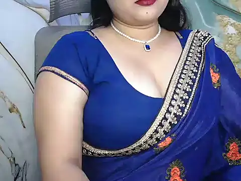 Snapshot of seetatiwari chatting on 05-29-26, 05:55 seetatiwari online show from 05-29-26, 05:55
