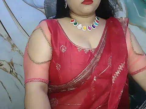 Snapshot of seetatiwari chatting on 06-05-26, 06:35 seetatiwari online show from 06-05-26, 06:35
