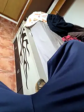 mikeee6538 online show from 12-16-25, 02:22