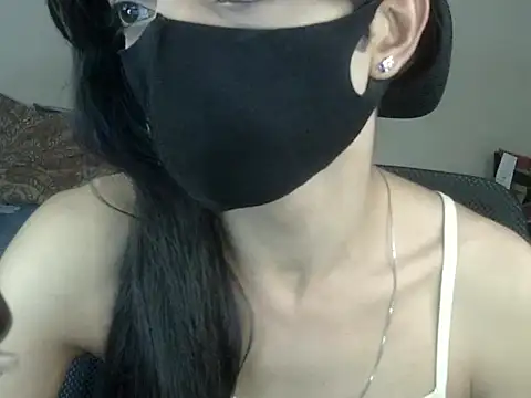 YourCDBitch online show from 10-04-25, 08:07